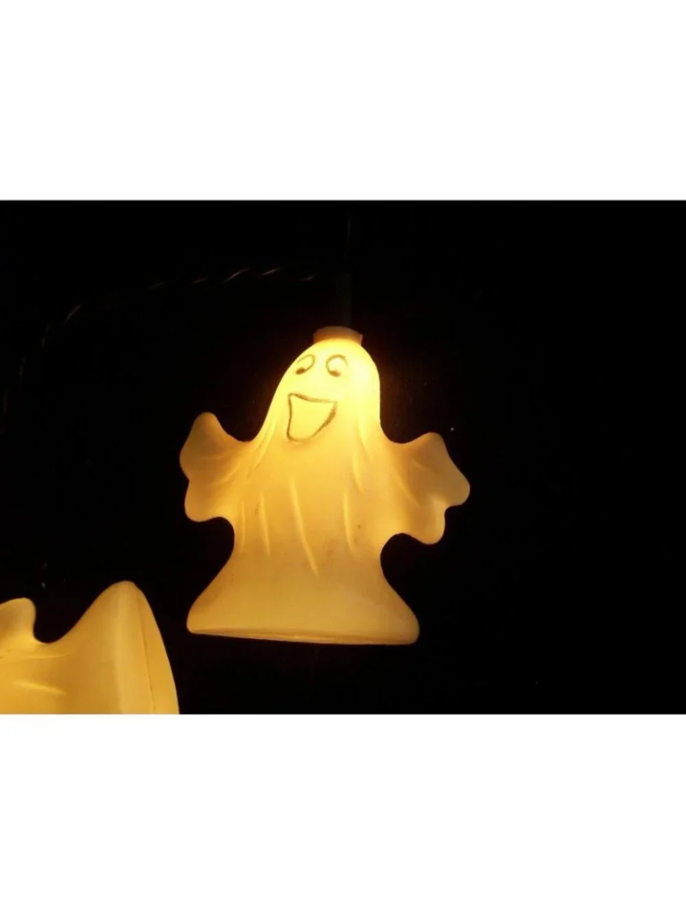 Unbranded happy ghost